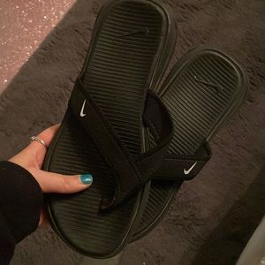 Nike flip flops
